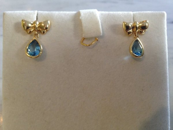 Boucles d'oreilles papillon, or 750, or 18 carats, topaze bleue